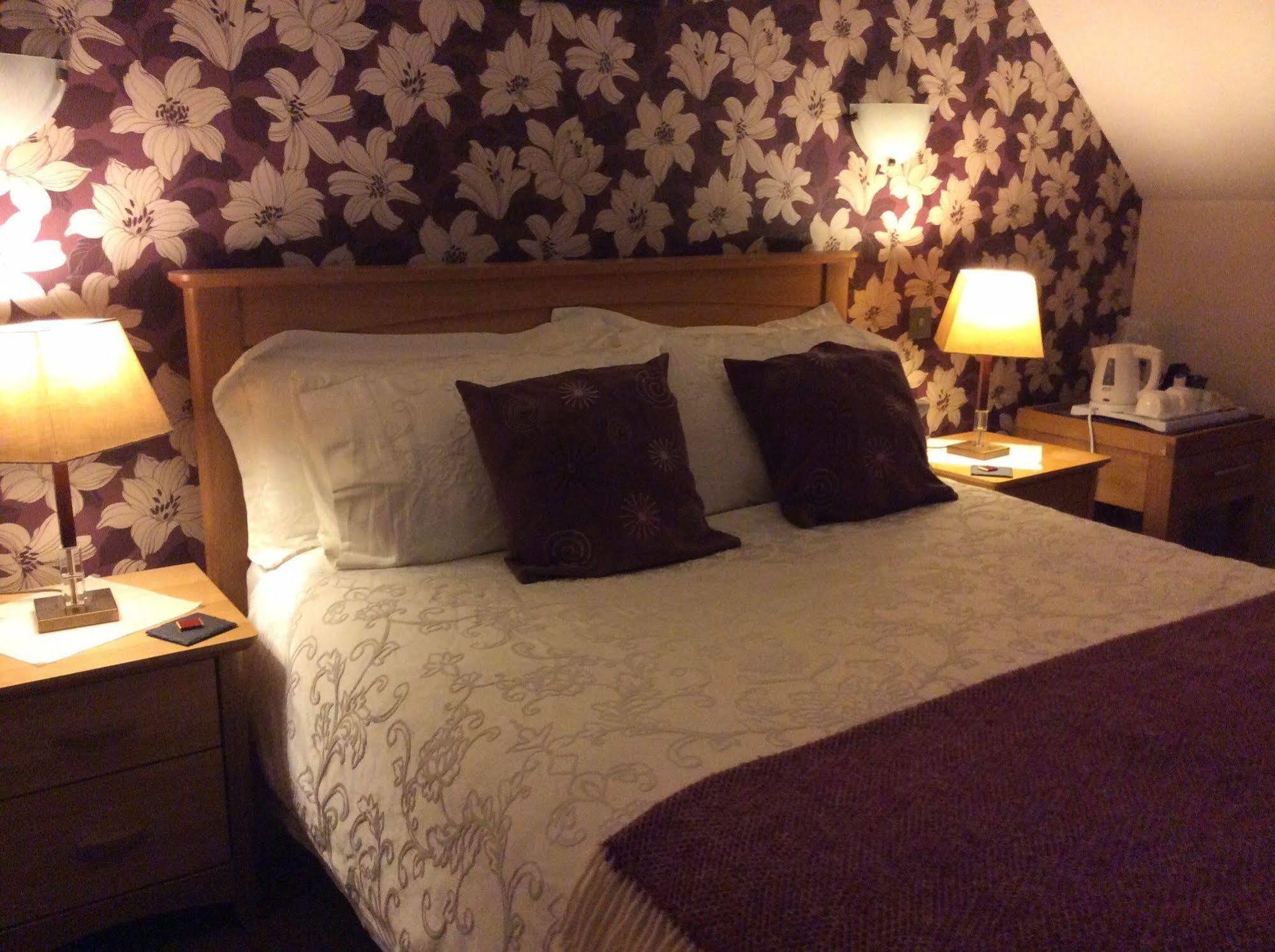 Castleview Bed & Breakfast Dufftown Eksteriør billede